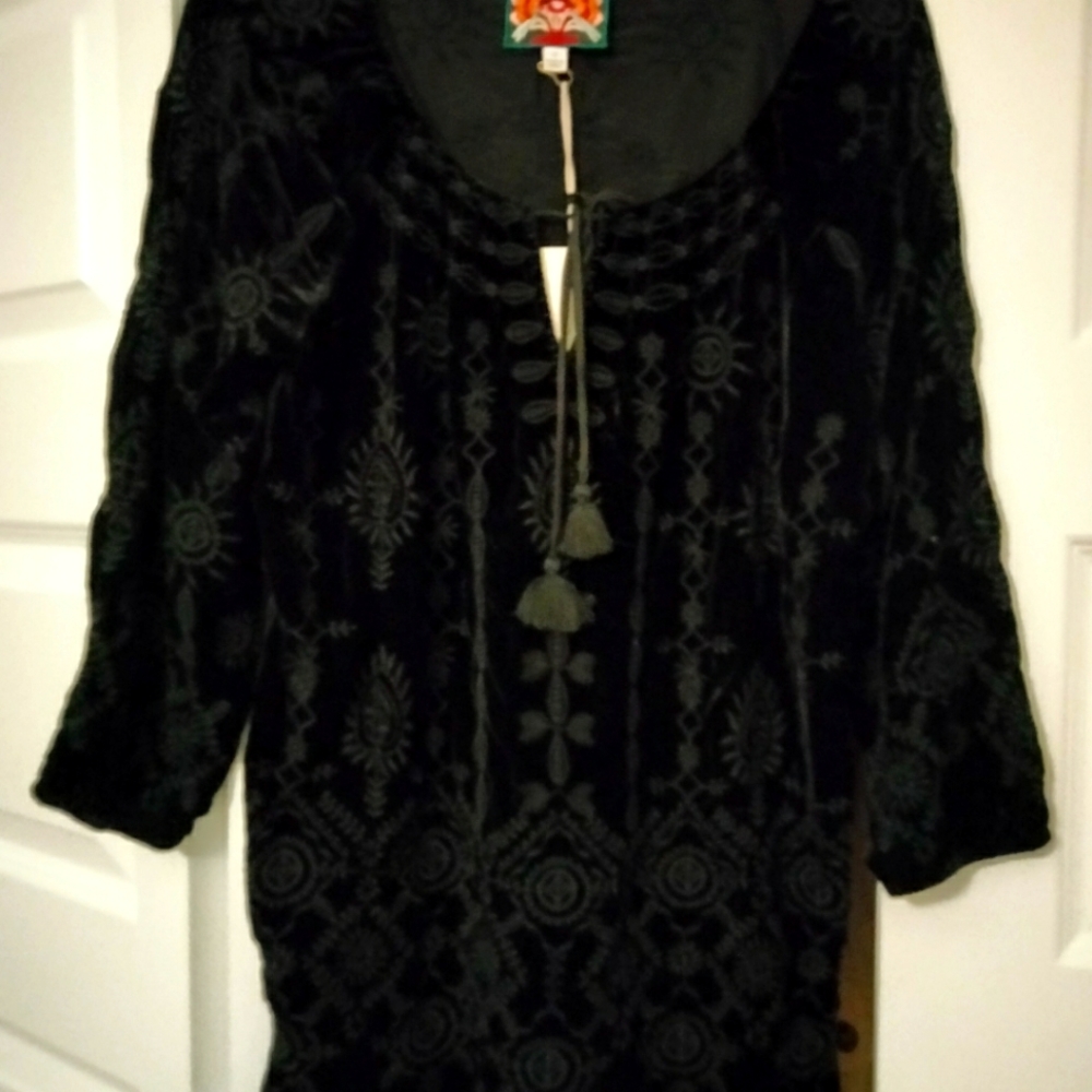 Johnny Was Althea velvet peasant blouse